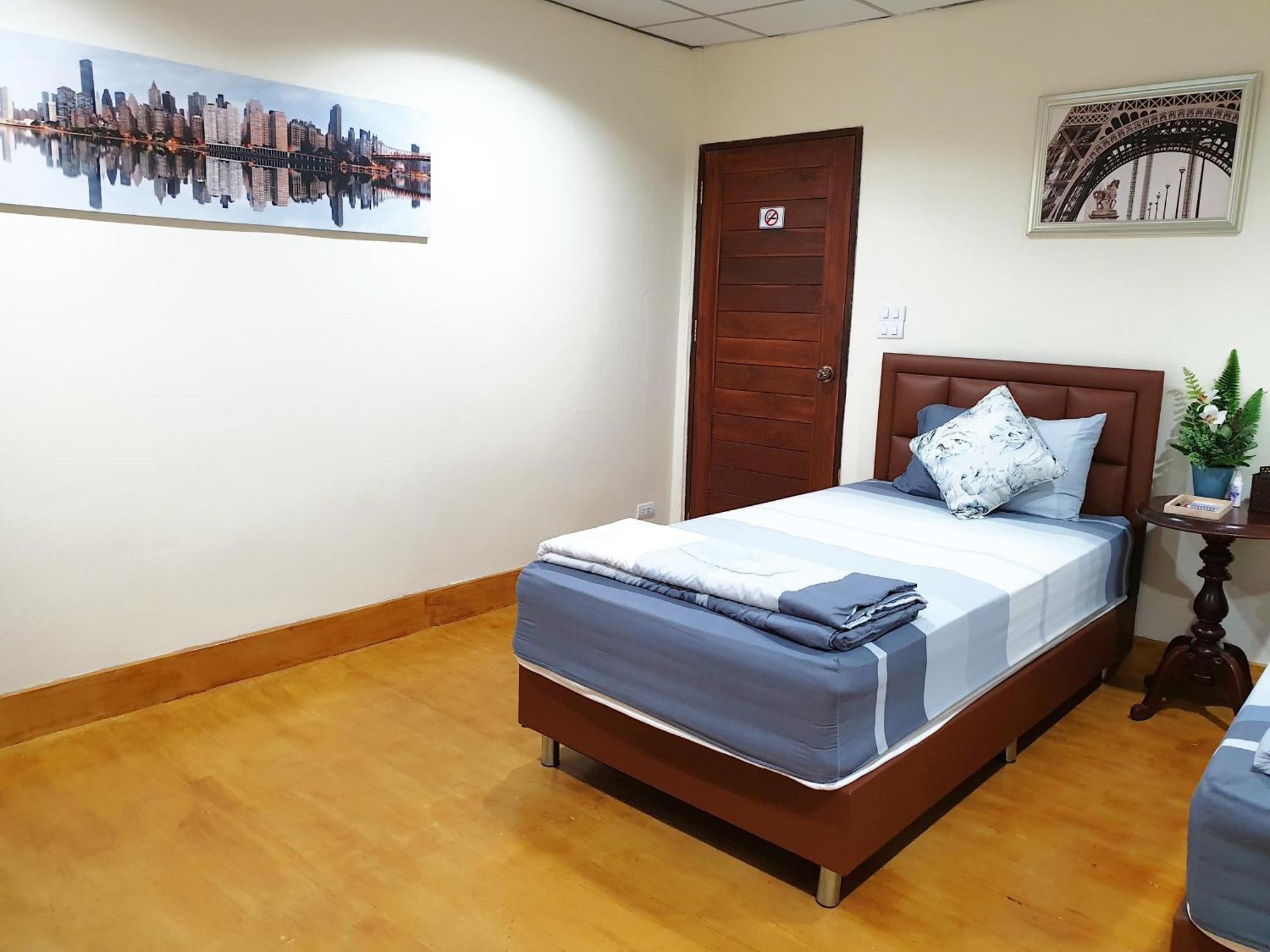 297 Nature Residence Bangkok Bagian luar foto